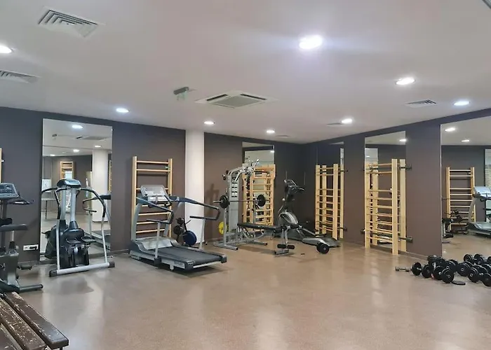 Апартаменты 2 Bdr Garden With Near And Golf