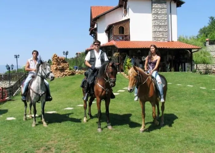 2 Bdr Garden With Near And Golf Апартаменты *