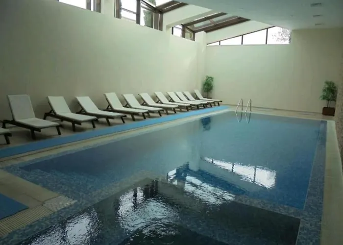 Апартаменты 2 Bdr Garden With Near And Golf *